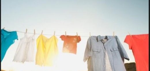 Phơi quần áo là hoạt động thường ngày của con người